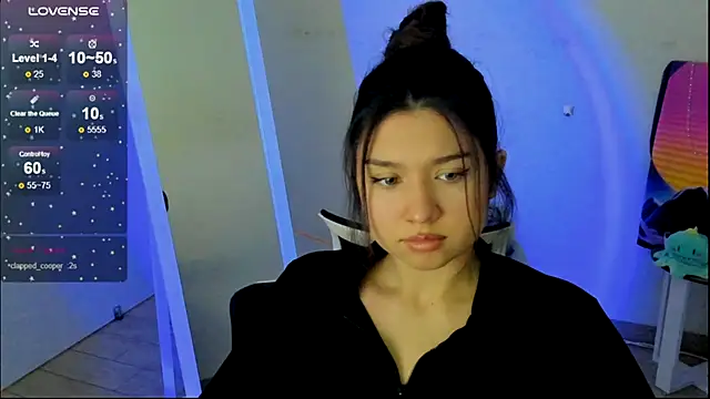 Snapshot of Sandra_Curly chatting on 23, 11, 2025 Sandra Curly online show from 23, 11, 2025