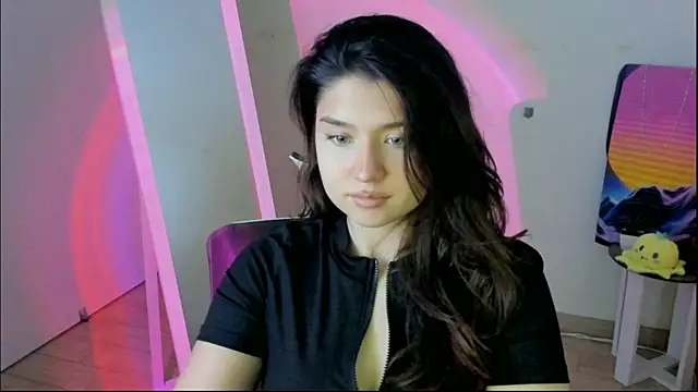 Snapshot of Sandra_Curly chatting on 15, 12, 2025 Sandra Curly online show from 15, 12, 2025