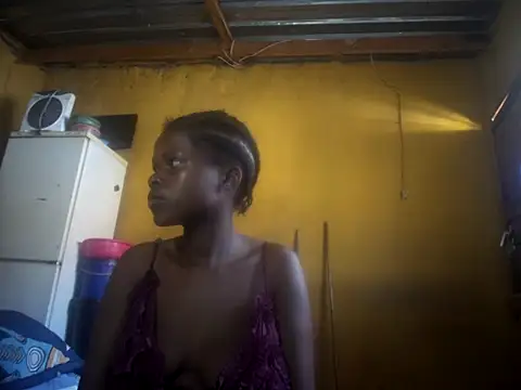 Caramelchick01 online show from 9, 10, 2025