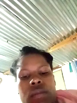 Caramelchick01 online show from 15, 10, 2025