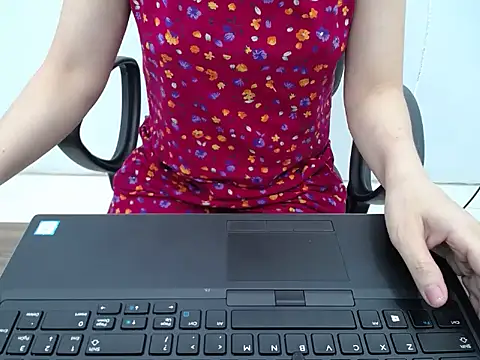  Lady- online show from 28, 7, 2026