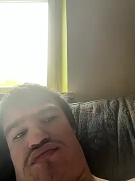pussyhunter323557 online show from 9, 5, 2026