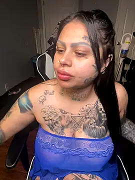 chicanachic13 online show from 10, 10, 2025