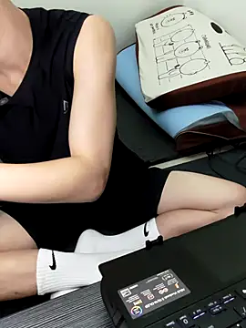 Snapshot of CYCYCYCYCY chatting on 9, 10, 2025 CYCYCYCYCY online show from 9, 10, 2025