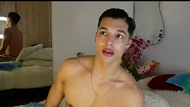 Troye Williams online show from 10, 7, 2026