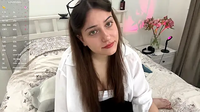 Snapshot of RachaelJuntunen chatting on 27, 9, 2025 RachaelJuntunen online show from 27, 9, 2025