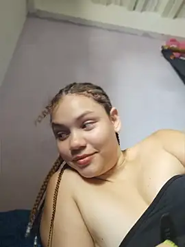 SirenRouge 69 online show from 4, 5, 2026