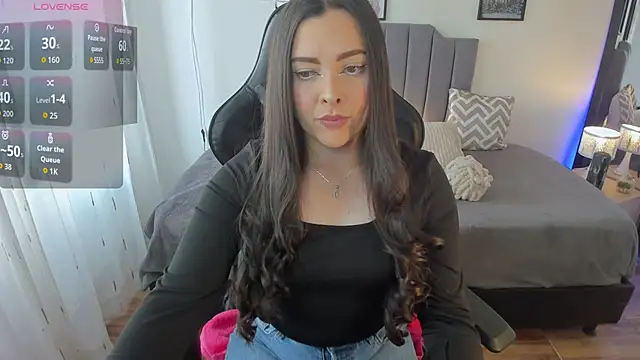 amaia monet online show from 7, 11, 2025