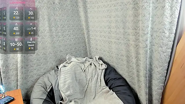 Snapshot of MiaLores chatting on 25, 9, 2025 MiaLores online show from 25, 9, 2025