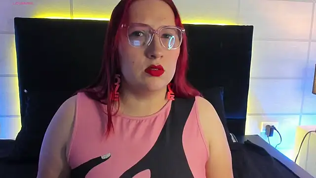 Snapshot of fieryluciana chatting on 17, 10, 2025 fieryluciana online show from 17, 10, 2025