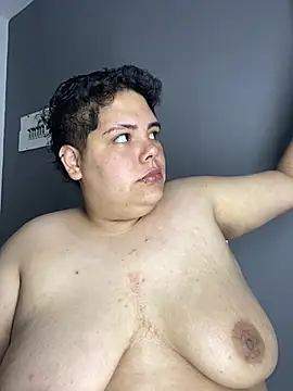 Hailey Curvy online show from 6, 8, 2026