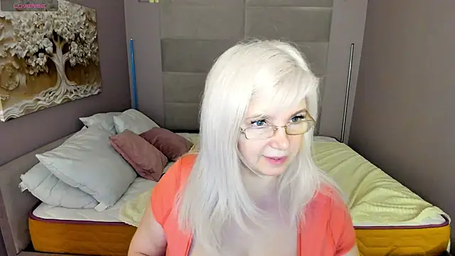 Hella Fabel online show from 25, 5, 2026