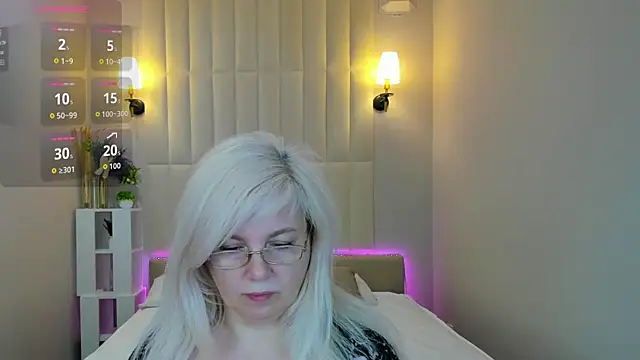 Hella Fabel online show from 8, 6, 2026