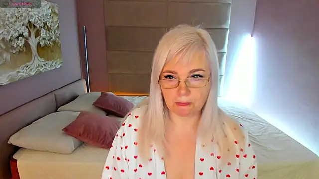 Hella Fabel online show from 23, 6, 2026