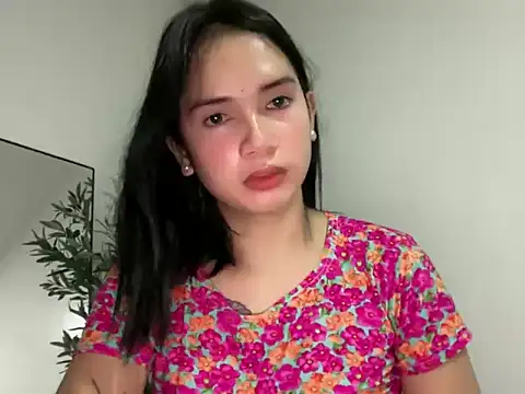 Sweet Hannahx online show from 28, 7, 2026