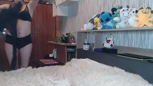 Snapshot of Netty_Brittany chatting on 12, 10, 2025 Netty Brittany online show from 12, 10, 2025