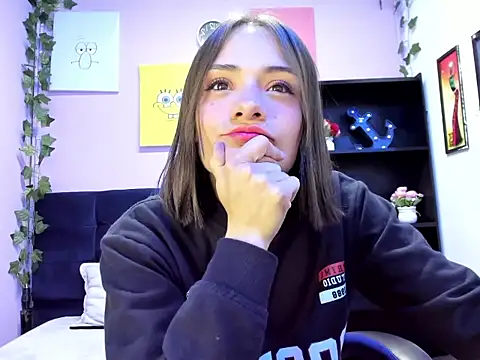 Snapshot of Tammy_Thompson_ chatting on 18, 9, 2025 Tammy Thompson  online show from 18, 9, 2025