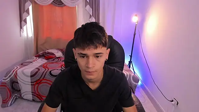 Aron Boyy online show from 2, 5, 2026