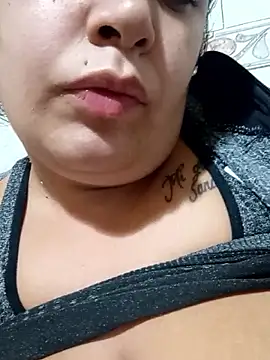 Snapshot of Pomelit00 chatting on 6, 3, 2026 Pomelit00 online show from 6, 3, 2026