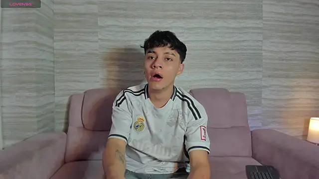 Dani rivass online show from 14, 12, 2025