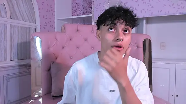 Dani rivass online show from 23, 3, 2026