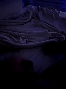 Snapshot of julienCr7 chatting on 2, 10, 2025 julienCr7 online show from 2, 10, 2025