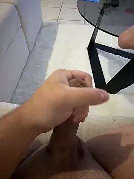 julienCr7 online show from 24, 2, 2026