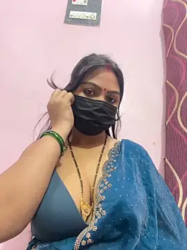 Snapshot of anjalibb chatting on 4, 10, 2025 anjalibb online show from 4, 10, 2025