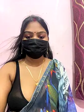 Snapshot of anjalibb chatting on 4, 10, 2025 anjalibb online show from 4, 10, 2025