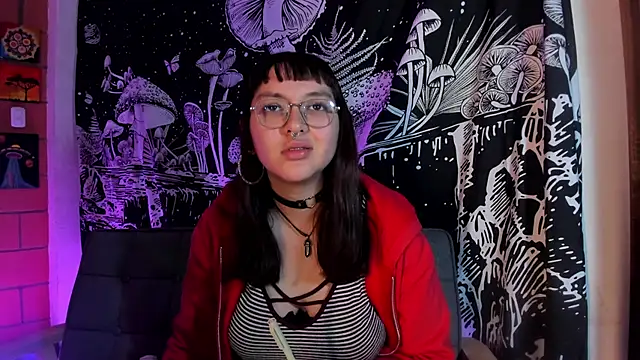 Violetaa Leee online show from 1, 10, 2025