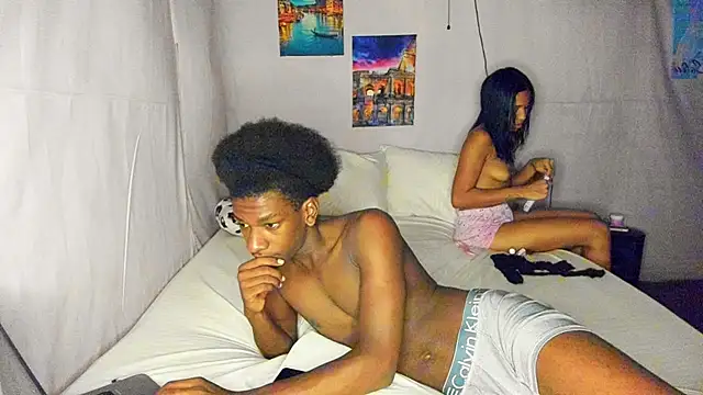 Snapshot of SpicyLolaX_NightDrip chatting on 23, 9, 2025 SpicyLolaX NightDrip online show from 23, 9, 2025