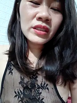 Singlemom69x online show from 3, 6, 2026