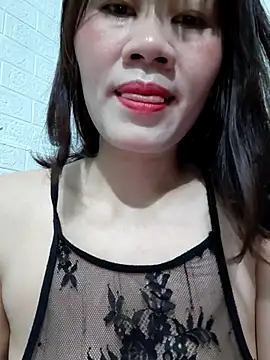 Singlemom69x online show from 25, 6, 2026