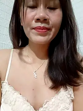 Singlemom69x online show from 28, 7, 2026