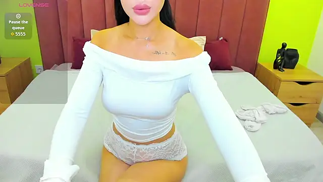 Jennifer Munoz online show from 24, 7, 2026