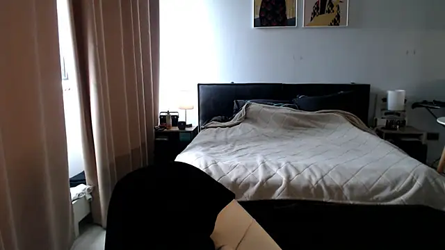 VivianCoke online show from 29, 4, 2026