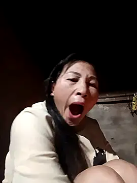 YAYAA-502 online show from 24, 11, 2025