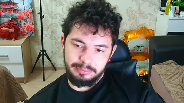 Sam Gladiator online show from 4, 11, 2025