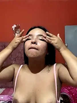 Snapshot of SweetSophie26 chatting on 8, 1, 2026 SweetSophie26 online show from 8, 1, 2026