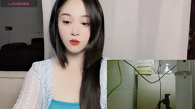 woaiqinqin online show from 24, 10, 2025