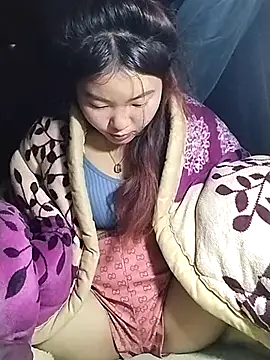 lylylove online show from 3, 2, 2026