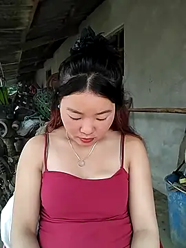 lylylove online show from 10, 7, 2026