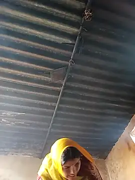 Sexy queeny online show from 9, 9, 2025