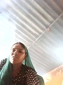 Sexy queeny online show from 29, 9, 2025