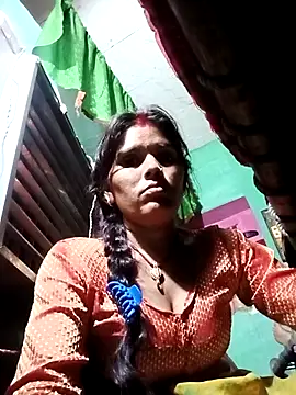 Sexy queeny online show from 1, 10, 2025