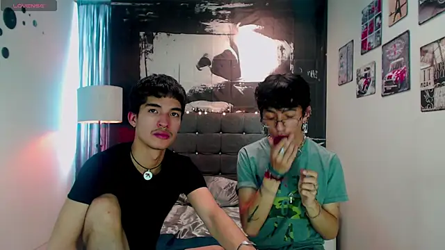 Snapshot of maik_x_dave chatting on 24, 10, 2025 maik x dave online show from 24, 10, 2025