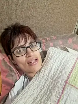 Snapshot of culitobosterook chatting on 18, 10, 2025 culitobosterook online show from 18, 10, 2025