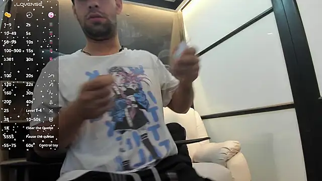 JhoanMontes online show from 25, 9, 2025