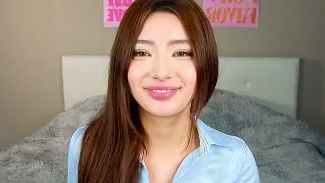 Snapshot of LaurelLeier chatting on 2, 3, 2026 LaurelLeier online show from 2, 3, 2026