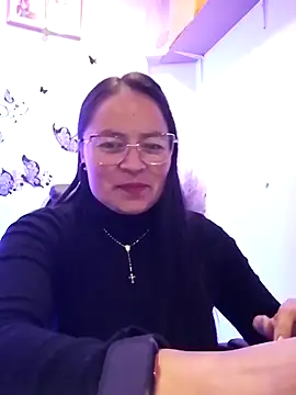 Snapshot of Daliz_Leon chatting on 19, 9, 2025 Daliz Leon online show from 19, 9, 2025